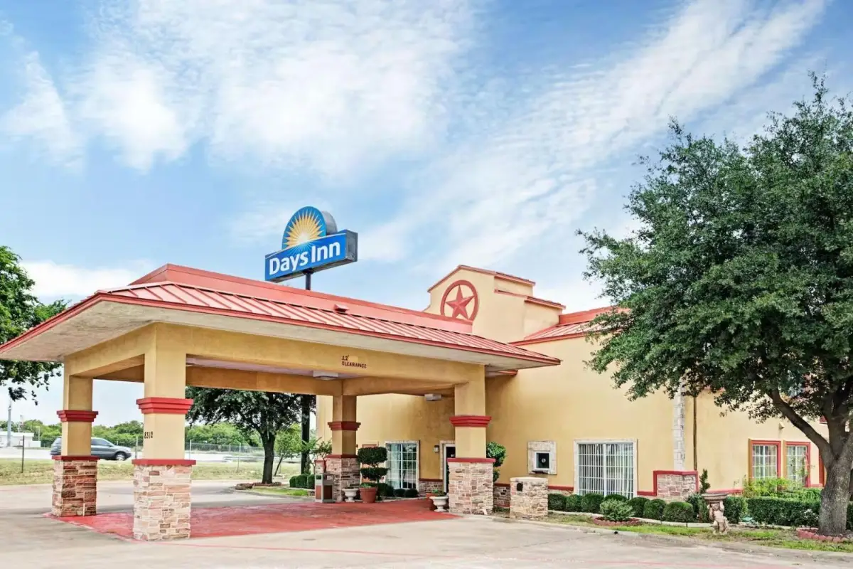 Day Star Dallas Main image